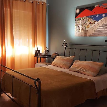 Morghen 88 Vomero Rooms Naples Exterior photo